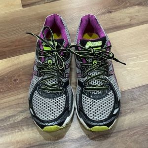 Asics | GT 2000 Women’s running shoes